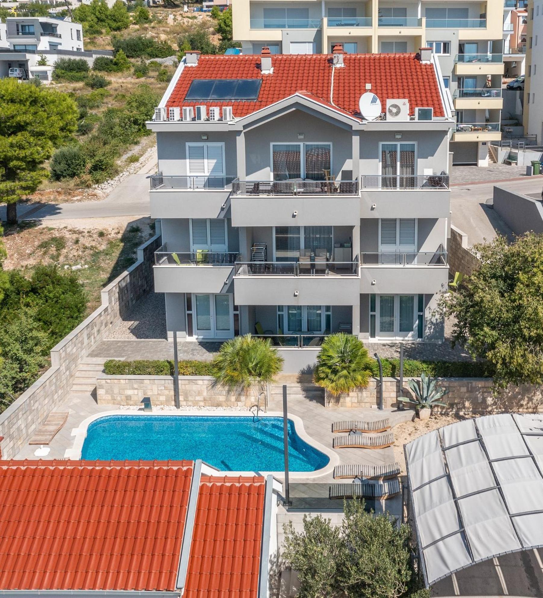 Villa Em Makarska Exterior photo
